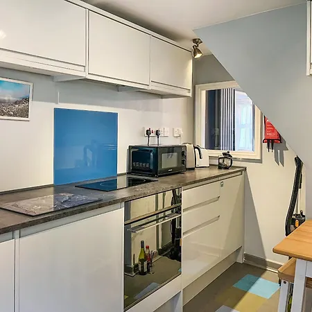 North Lakes Town House Penrith