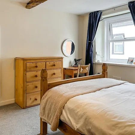 North Lakes Town House Penrith